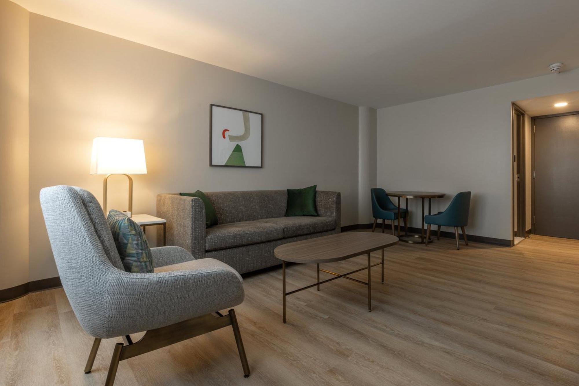 Holiday Inn St-Jean-Sur-Richelieu Congres By Ihg Сен-Жан-сюр-Ришелье Экстерьер фото