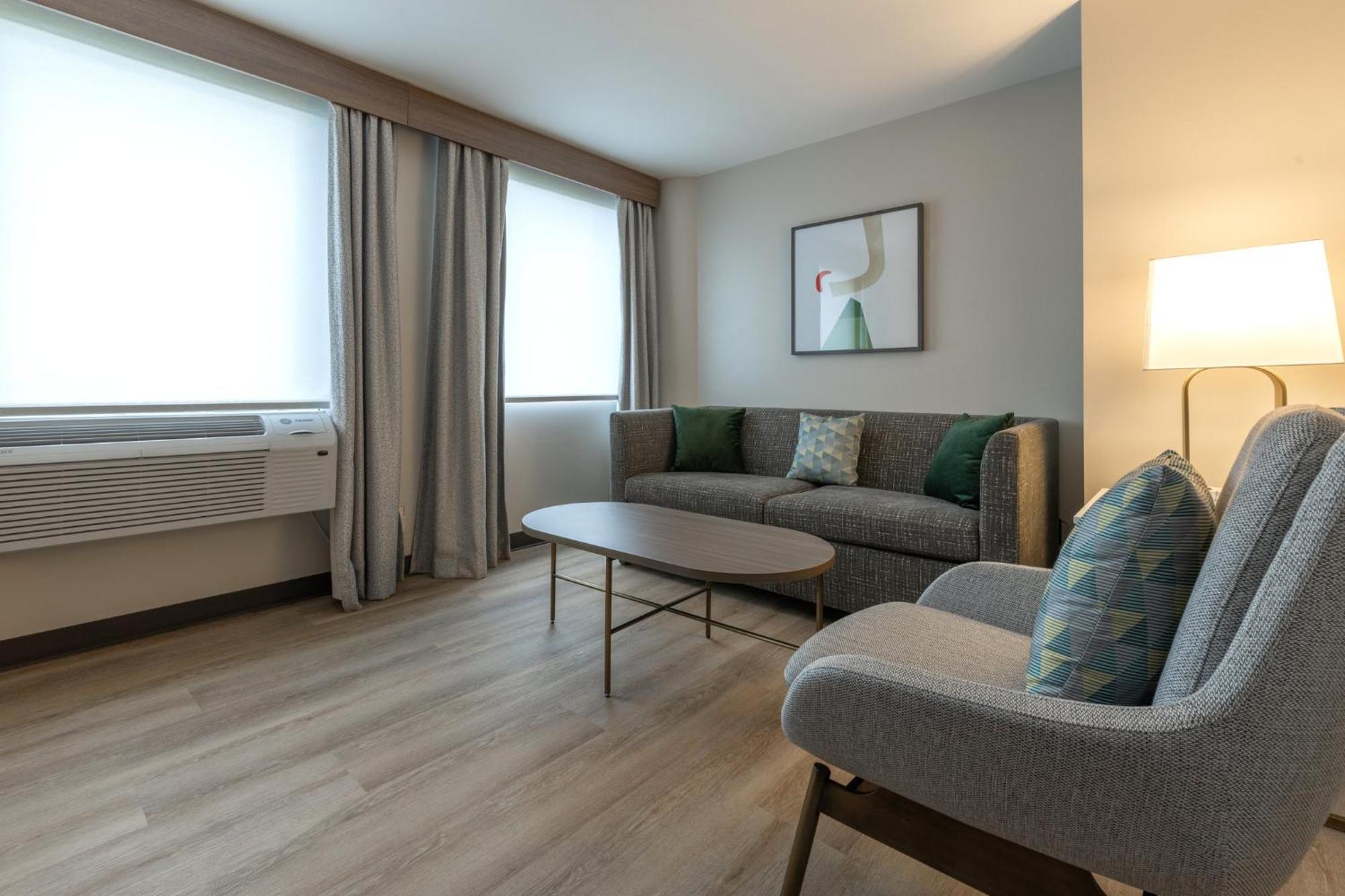 Holiday Inn St-Jean-Sur-Richelieu Congres By Ihg Сен-Жан-сюр-Ришелье Экстерьер фото