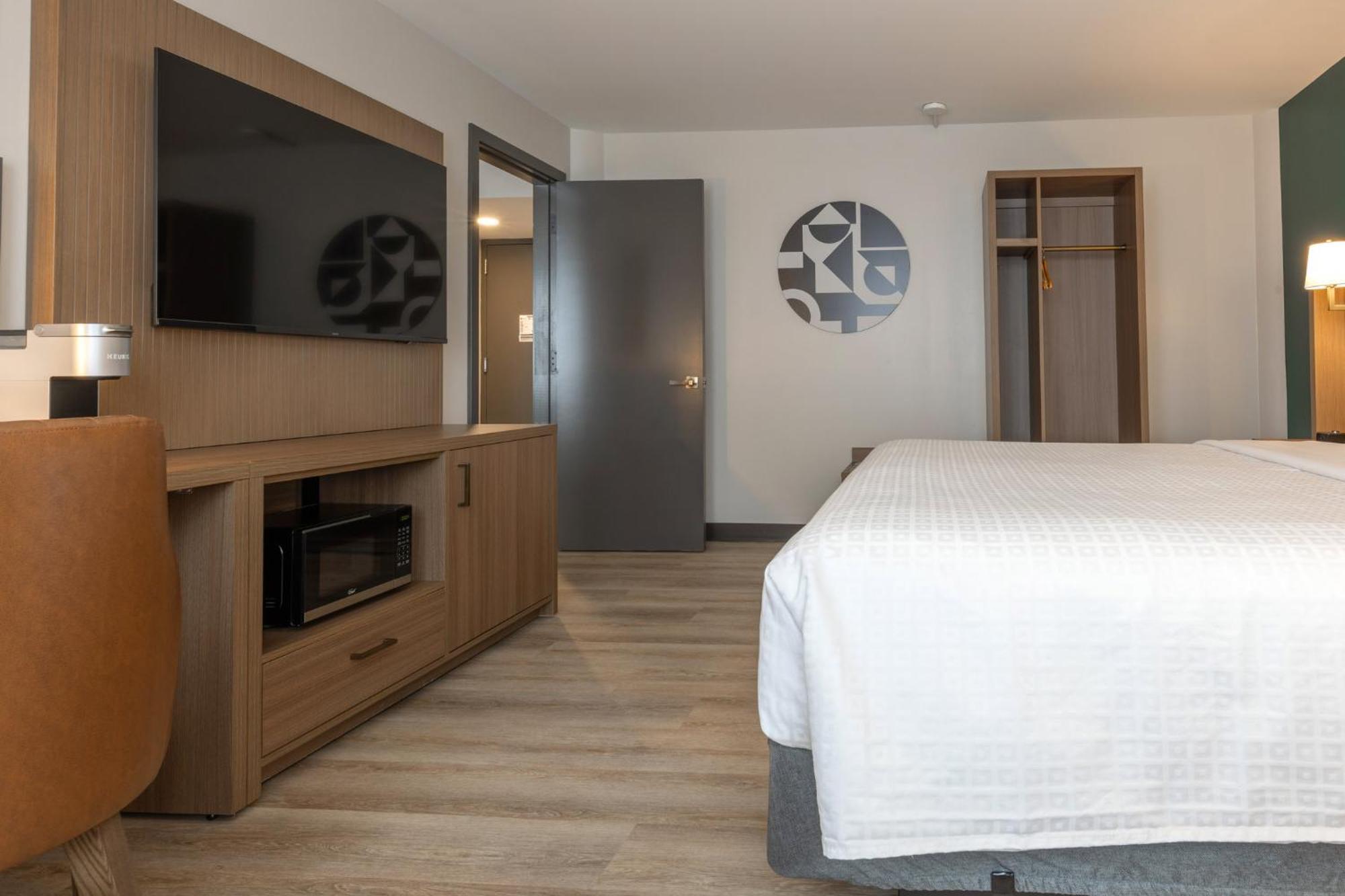 Holiday Inn St-Jean-Sur-Richelieu Congres By Ihg Сен-Жан-сюр-Ришелье Экстерьер фото