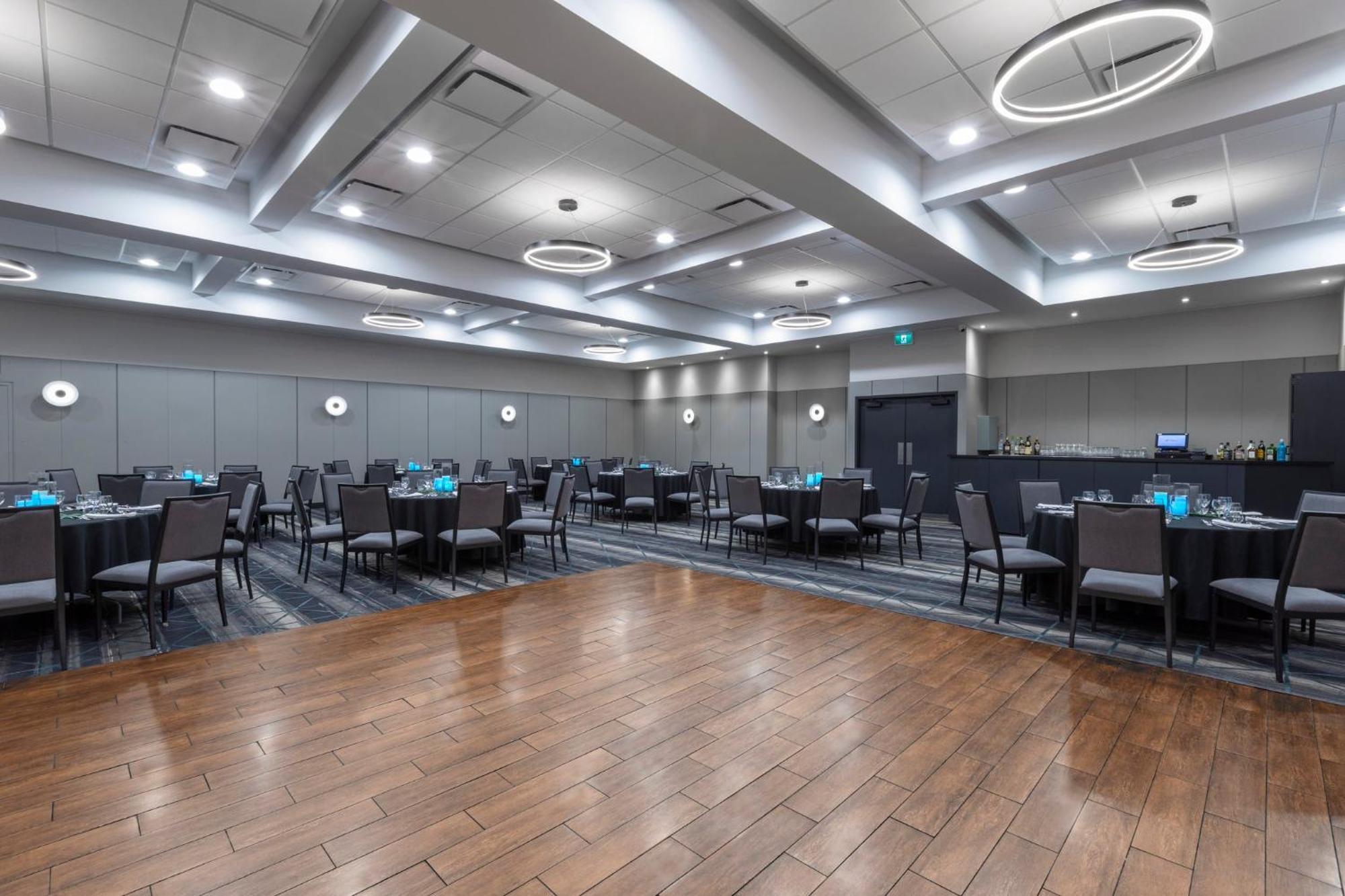 Holiday Inn St-Jean-Sur-Richelieu Congres By Ihg Сен-Жан-сюр-Ришелье Экстерьер фото